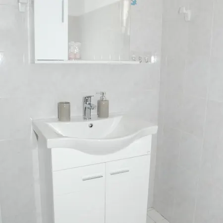 The Panorama House בית נופש Pera Gyalos